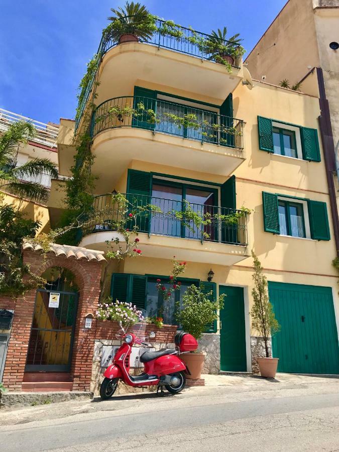 Bellavista Apartments Taormina Buitenkant foto